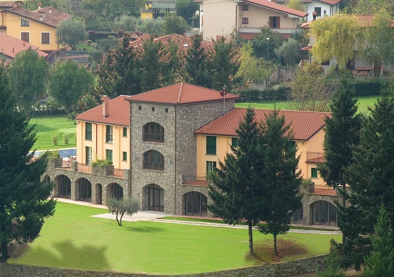 Ca Del Moro Resort Pontremoli Exterior photo