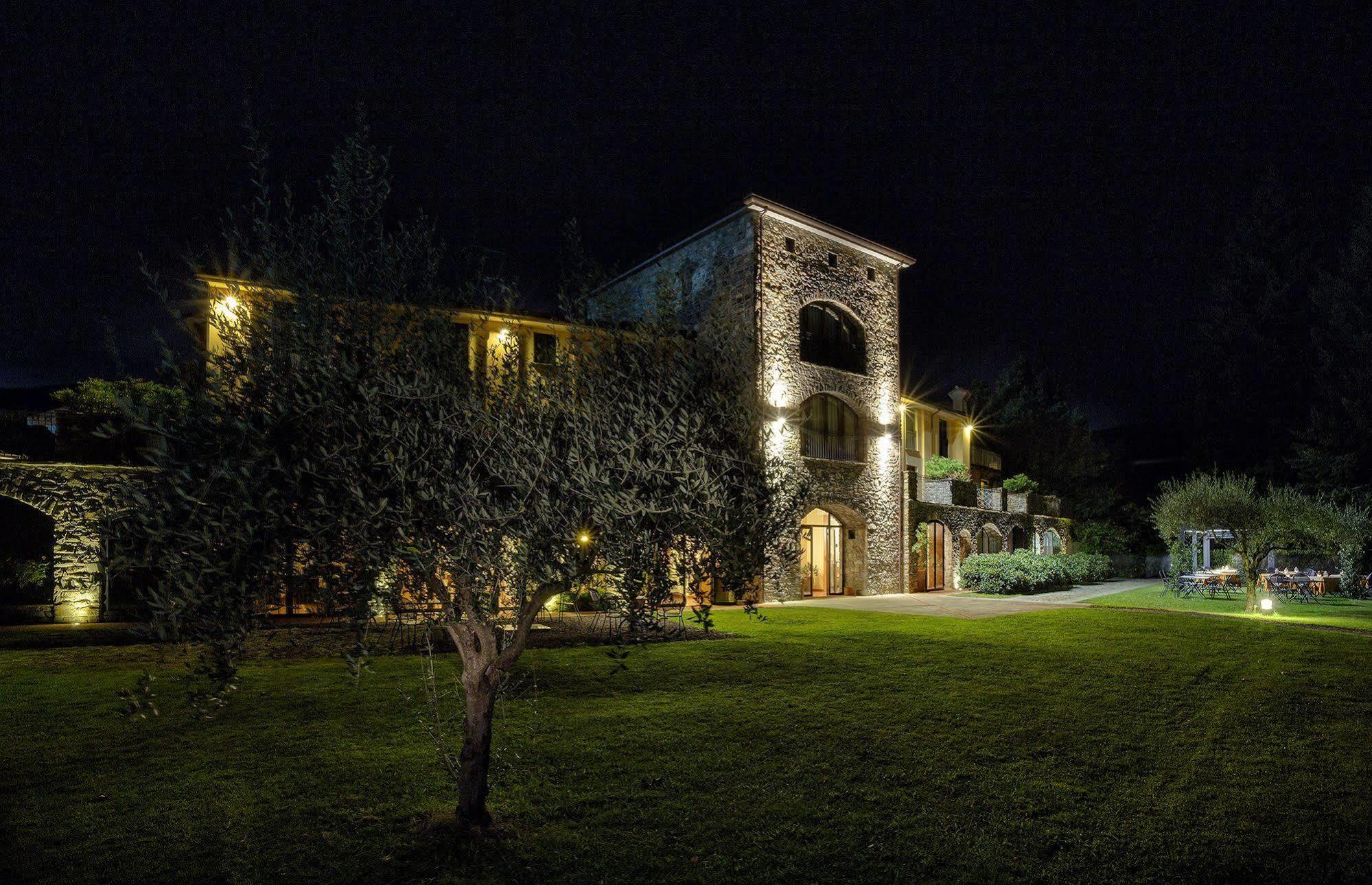 Ca Del Moro Resort Pontremoli Exterior photo